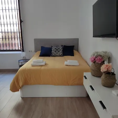 Estudio Moderno Con Opcion De Garaje Apartamento *